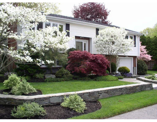 Unit for sale at 1 Demoree Terrace, Peabody, MA 01960