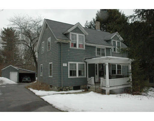 Unit for sale at 8 Gowell, Weston, MA 02493