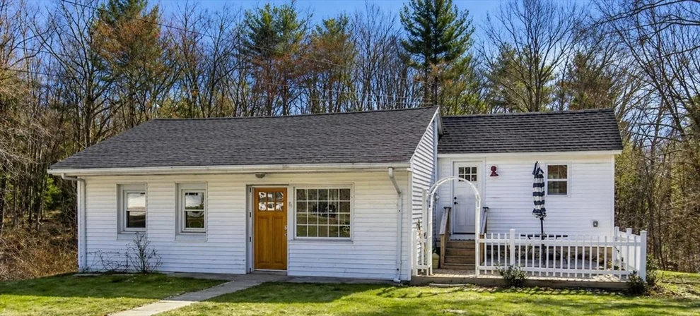 Unit for sale at 69 Depot, Oxford, MA 01540