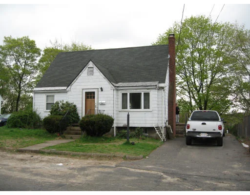 Unit for sale at 11 Walker St, Weymouth, MA 02188