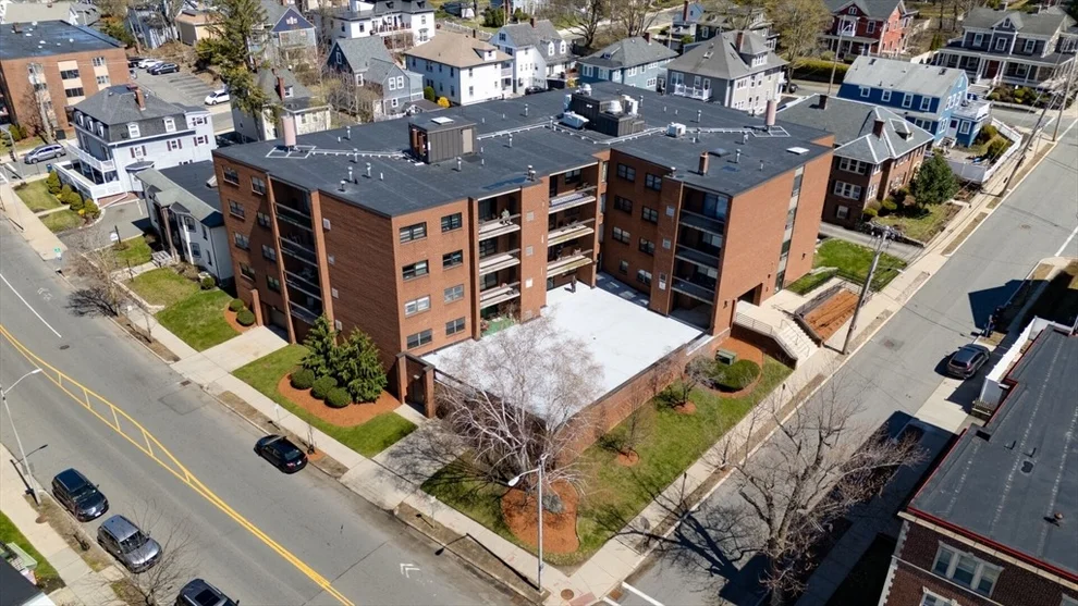 Unit for sale at 12 Mount Vernon St, Melrose, MA 02176