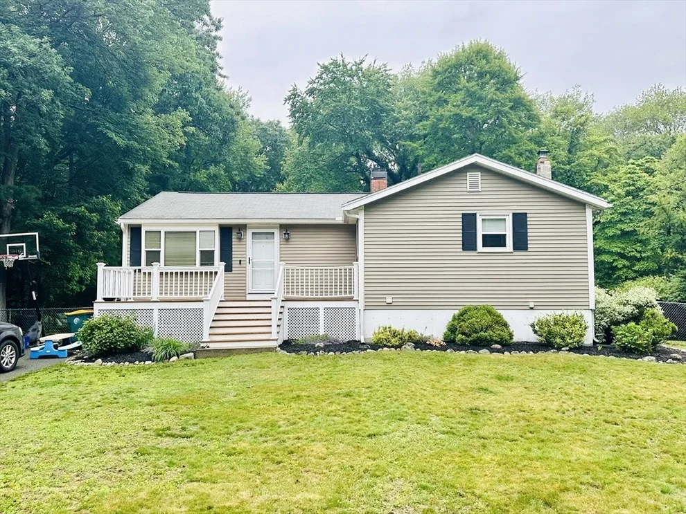 Unit for sale at 737 Linwood St, Abington, MA 02351