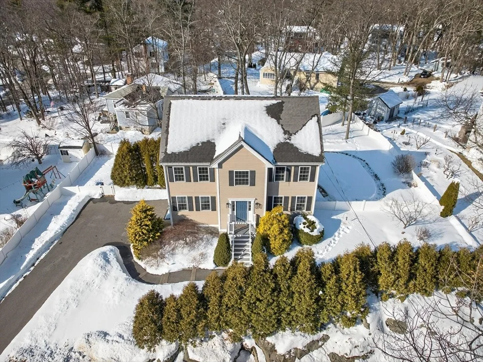 Unit for sale at 255 Burlington Avenue, Wilmington, MA 01887