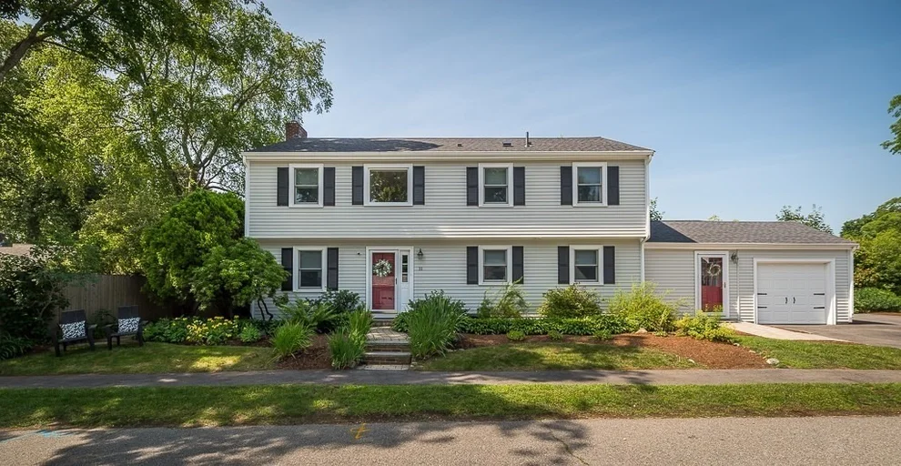 Unit for sale at 31 Orchard Rd, Hamilton, MA 01982