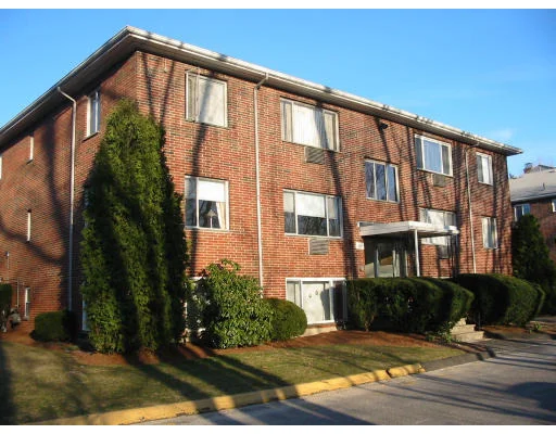 Unit for sale at 3 Albert Drive, Woburn, MA 01801