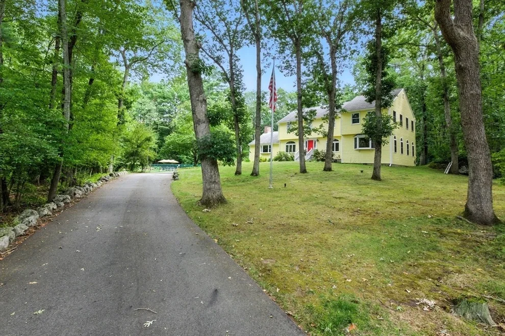 Unit for sale at 61 Pond St, Boxford, MA 01921