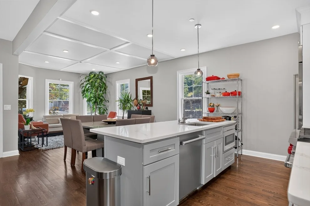 Unit for sale at 113 White St, Belmont, MA 02478