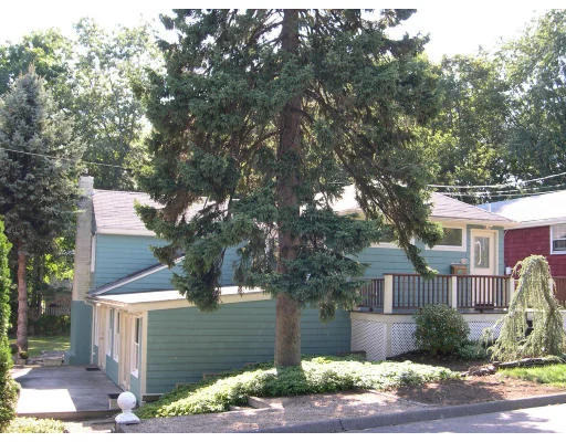 Unit for sale at 142 Evans Road Extension, Marblehead, MA 01945