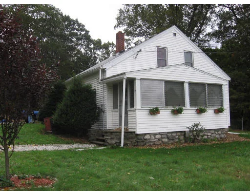 Unit for sale at 40 Dana Rd, Oxford, MA 01540