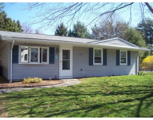 Unit for sale at 9 Seaver St, Taunton, MA 02718