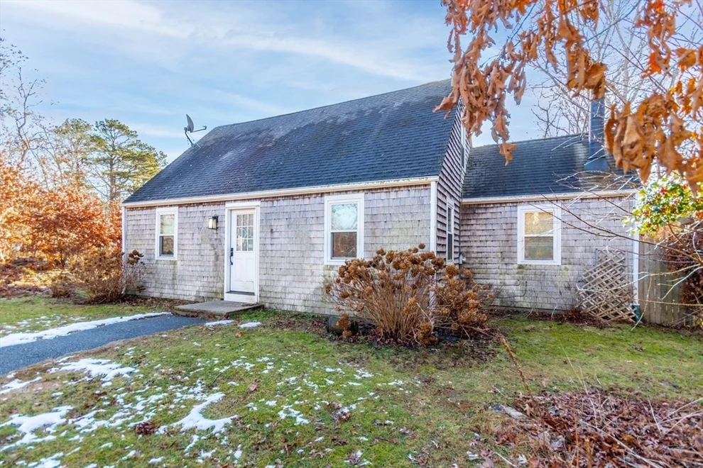 Unit for sale at 114 Doran Dr, Falmouth, MA 02536
