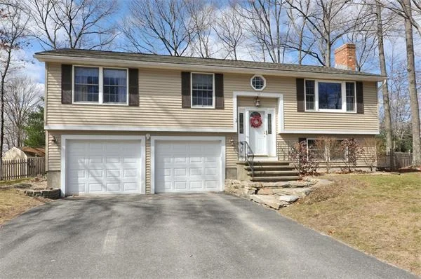 Unit for sale at 10 Mcmahon Ave, Clinton, MA 01510