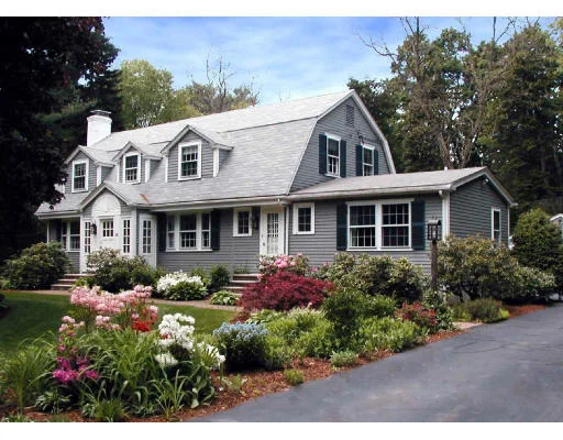 Unit for sale at 23 Summer Street, Weston, MA 02493