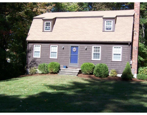 Unit for sale at 10 Clydesdale Road, Chelmsford, MA 01824