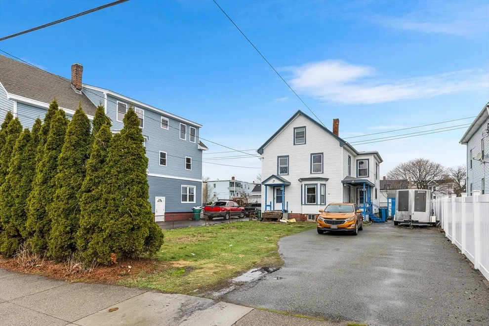 Unit for sale at 15 Hood St, Lynn, MA 01905