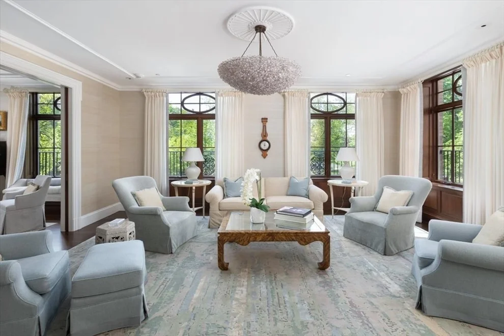 Unit for sale at 250 Boylston St, Boston, MA 02116