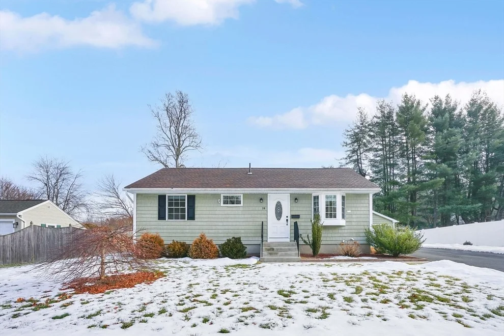 Unit for sale at 19 Anne St, East Longmeadow, MA 01028