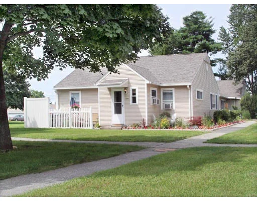 Unit for sale at 1094 James Street, Chicopee, MA 01022