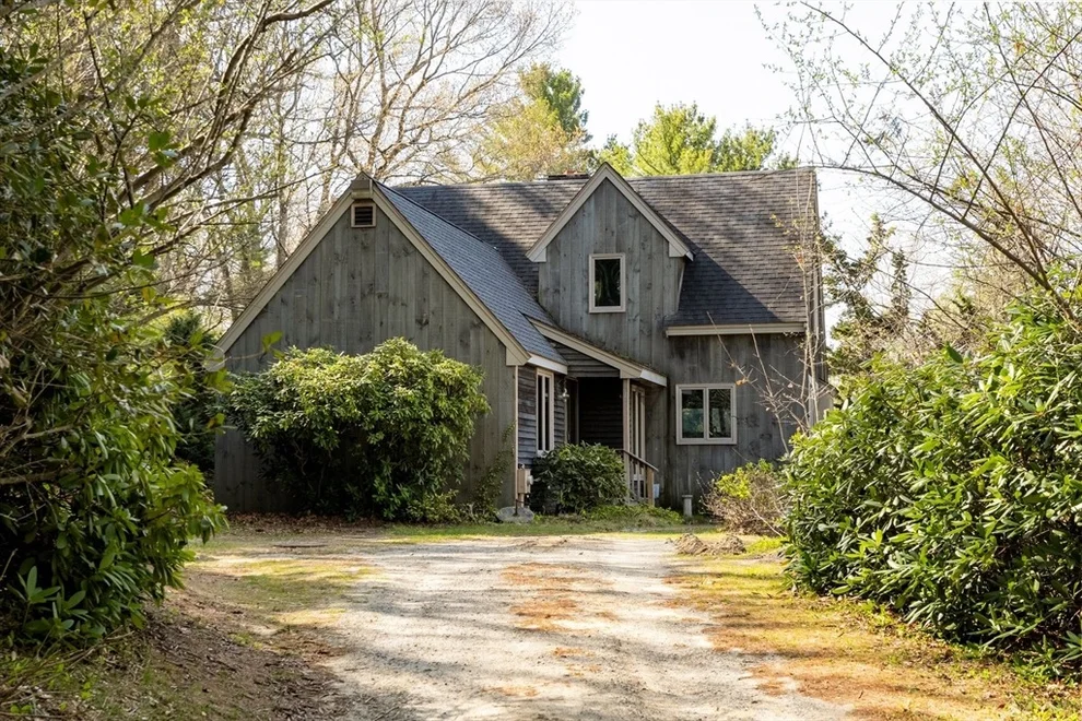 Unit for sale at 1 Franklin Place, Duxbury, MA 02332