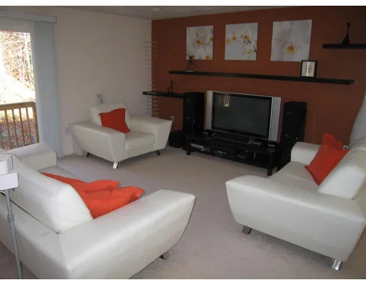 Unit for sale at 12 Beatrice Dr, Worcester, MA 01603