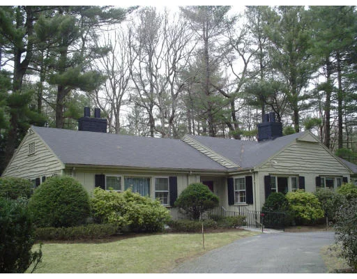 Unit for sale at 12 Turtle Lane, Dover, MA 02030