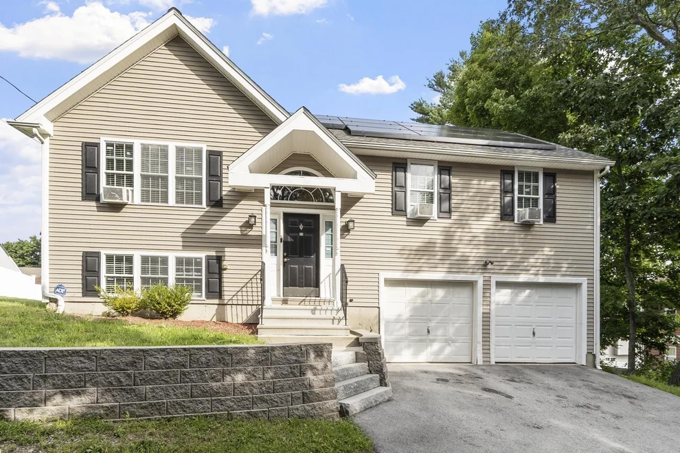Unit for sale at 30 2nd St, Worcester, MA 01605