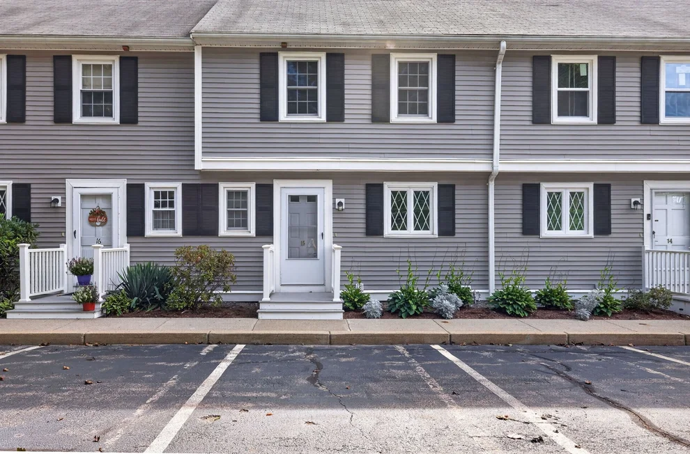 Unit for sale at 685 Bay St., Taunton, MA 02780