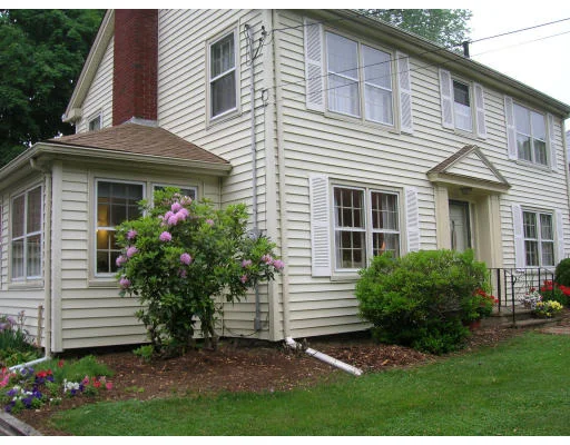 Unit for sale at 10 Hapgood Way, Shrewsbury, MA 01545