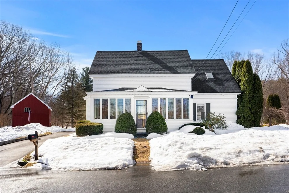 Unit for sale at 4 Wood St, Chelmsford, MA 01863