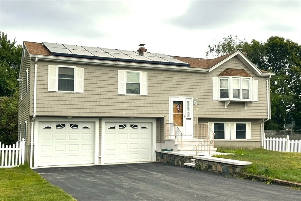 Unit for sale at 50 O'bannon Place, Swansea, MA 02777