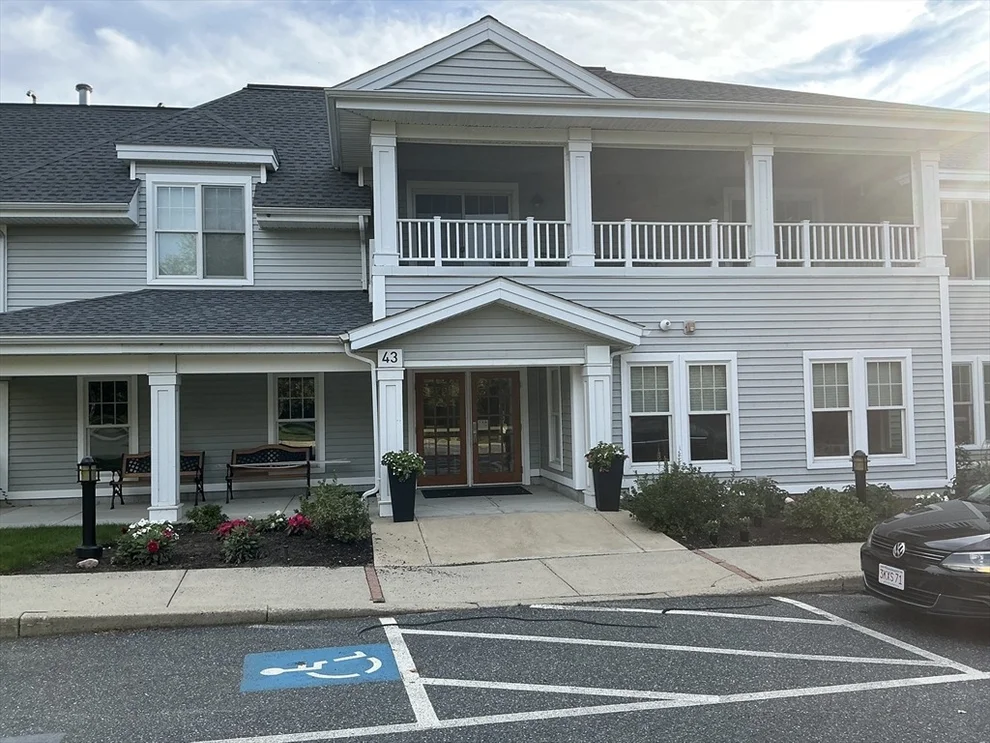 Unit for sale at 43 Kendall Ave, Sherborn, MA 01770