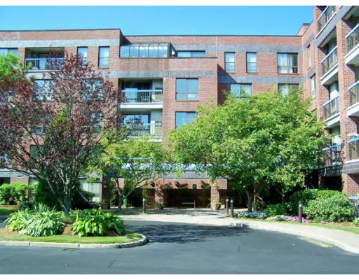 Unit for sale at 22 Railroad Street, Andover, MA 01810