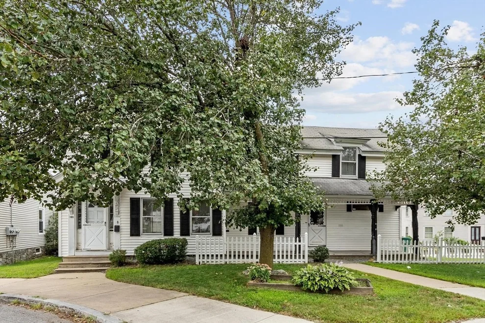 Unit for sale at 160 Hampshire St, Lowell, MA 01850