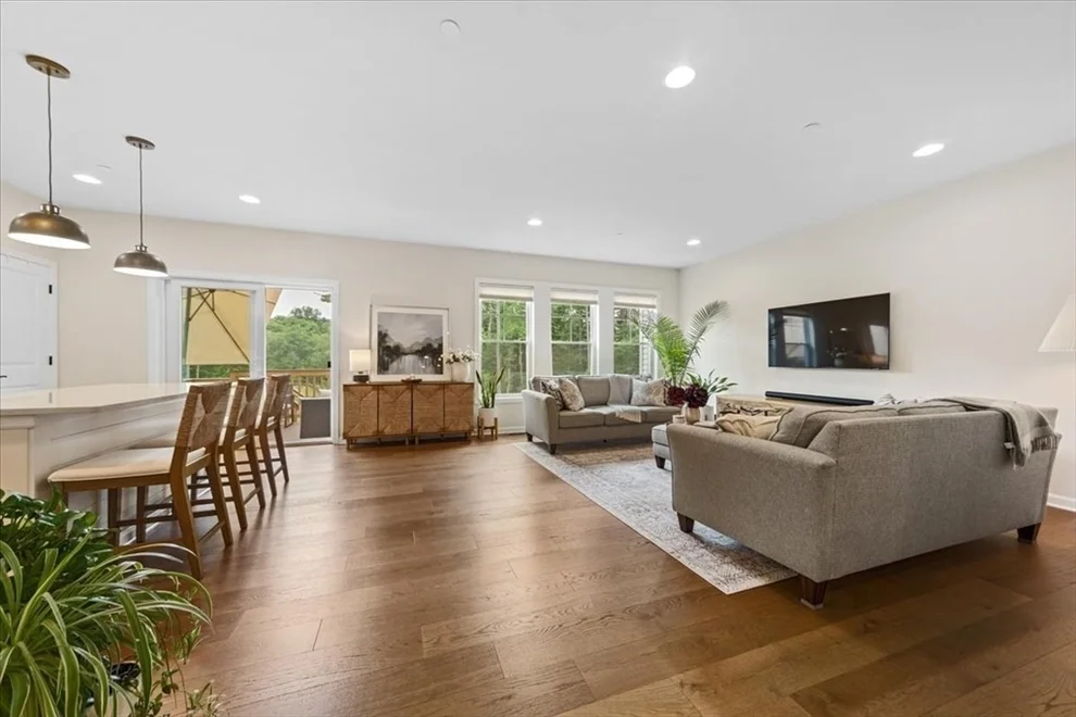Unit for sale at 11 Winslow Lane, Grafton, MA 01536