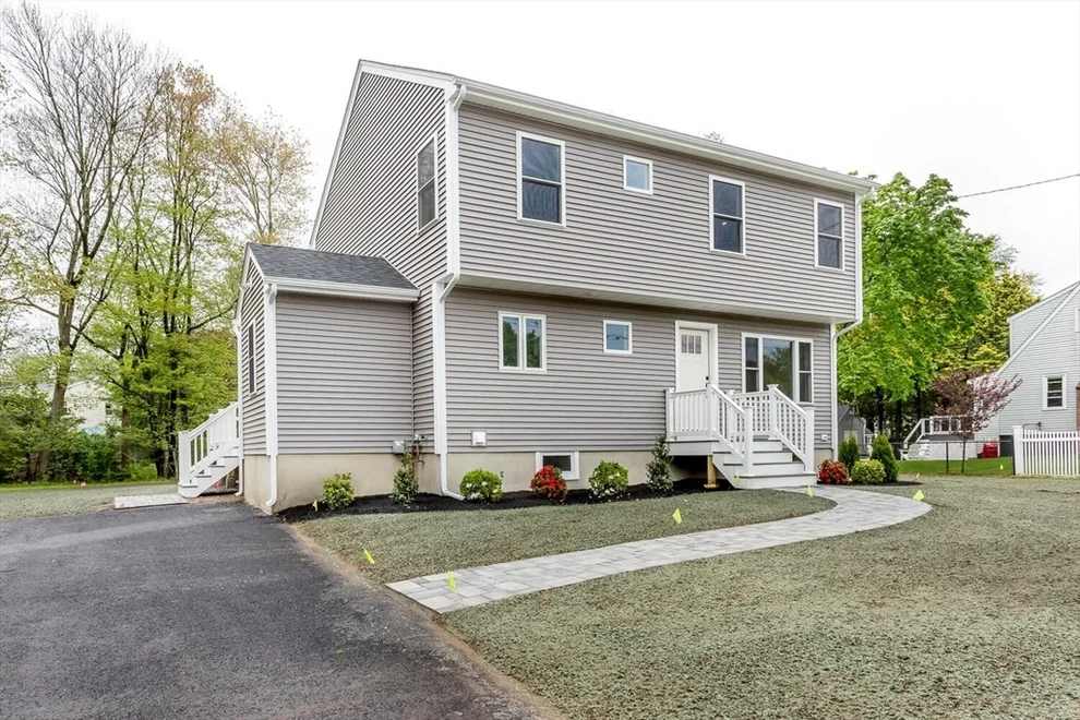 Unit for sale at 850 Pleasant Street, Canton, MA 02021