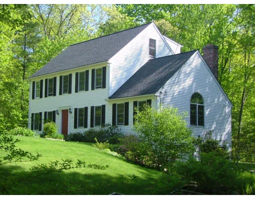 Unit for sale at 650 Nw Main St, Douglas, MA 01516