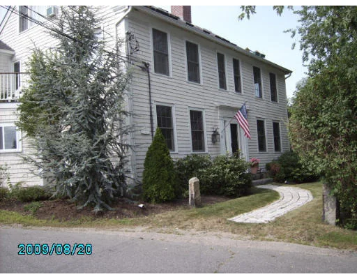 Unit for sale at 6 Rowe Ave, Rockport, MA 01966