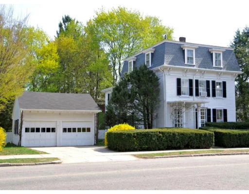 Unit for sale at 76 Church Street, Winchester, MA 01890