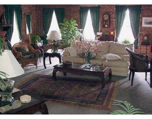 Unit for sale at 31-35 Market Square, Newburyport, MA 01950