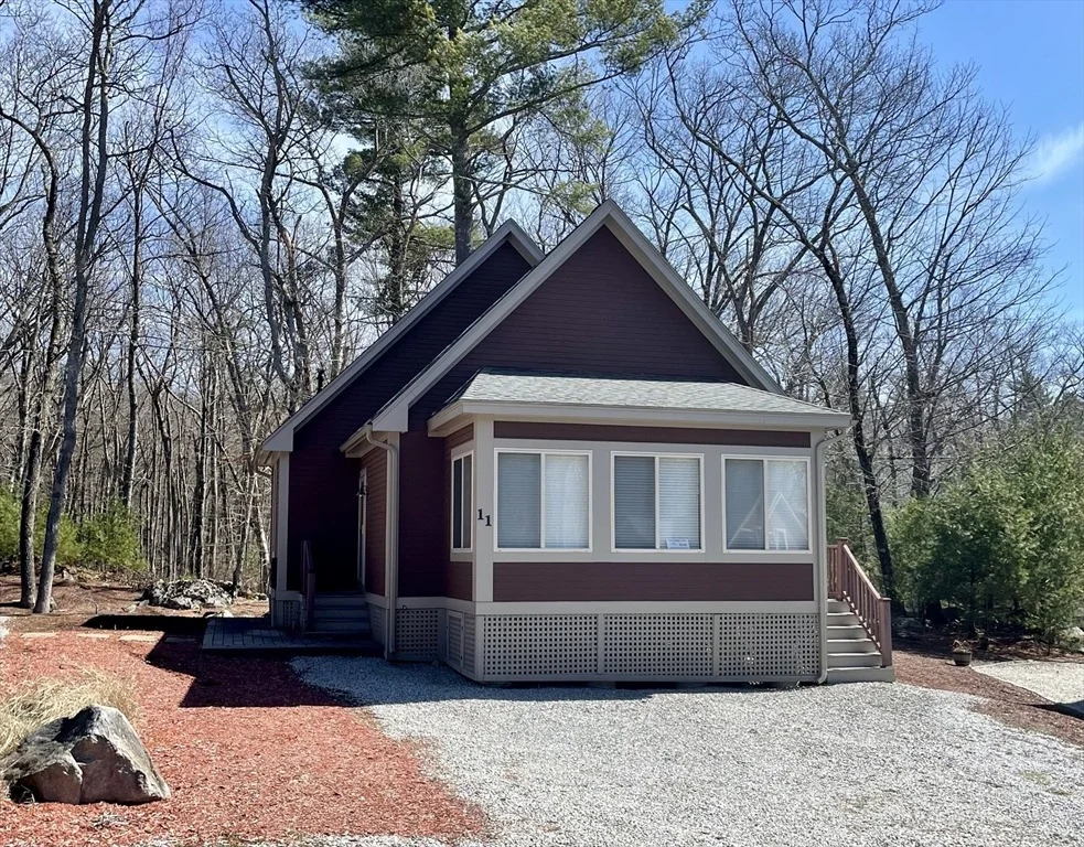 Unit for sale at 11 Lazy Day Dr, Westford, MA 01886