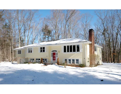 Unit for sale at 327 Springs Rd, Bedford, MA 01730