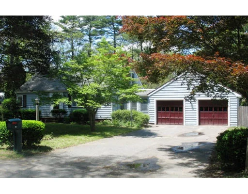 Unit for sale at 29 West St, Pembroke, MA 02359