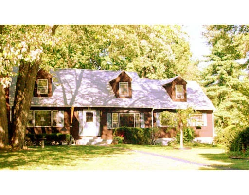 Unit for sale at 11 Concord Drive, East Longmeadow, MA 01028