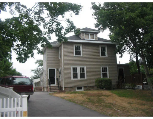 Unit for sale at 11 Kent St, Saugus, MA 01906