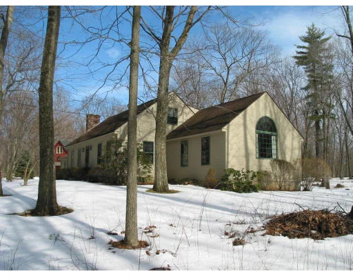 Unit for sale at 60 Marsh Hill Rd, Brimfield, MA 01010