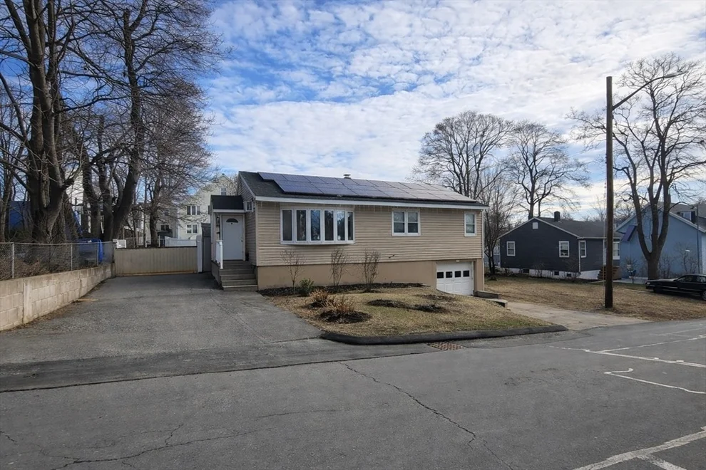 Unit for sale at 52 8th Avenue, Haverhill, MA 01830