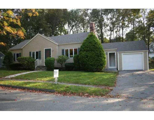 Unit for sale at 19 May Street, Marblehead, MA 01945