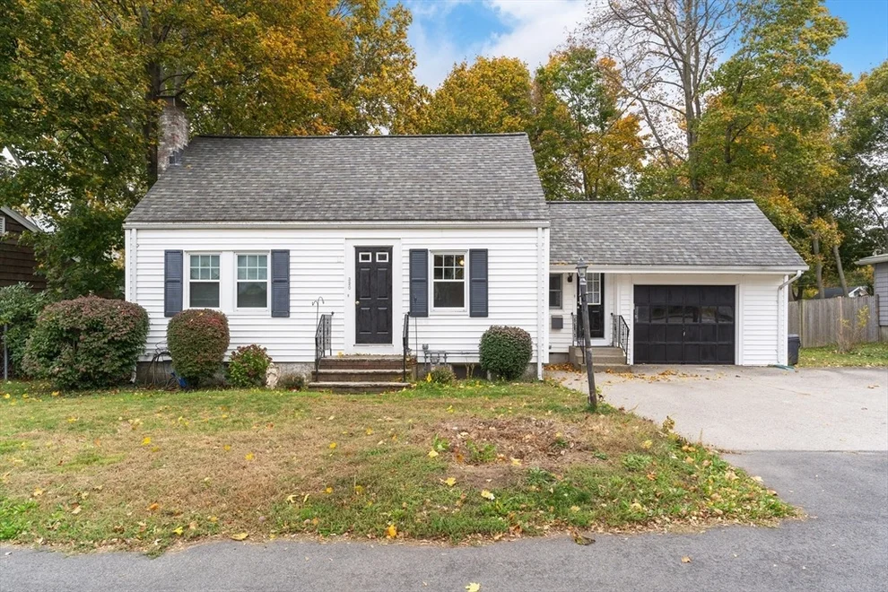 Unit for sale at 320 Green Street, Weymouth, MA 02191