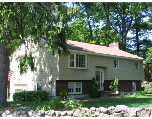 Unit for sale at 38 Cole St, Beverly, MA 01915