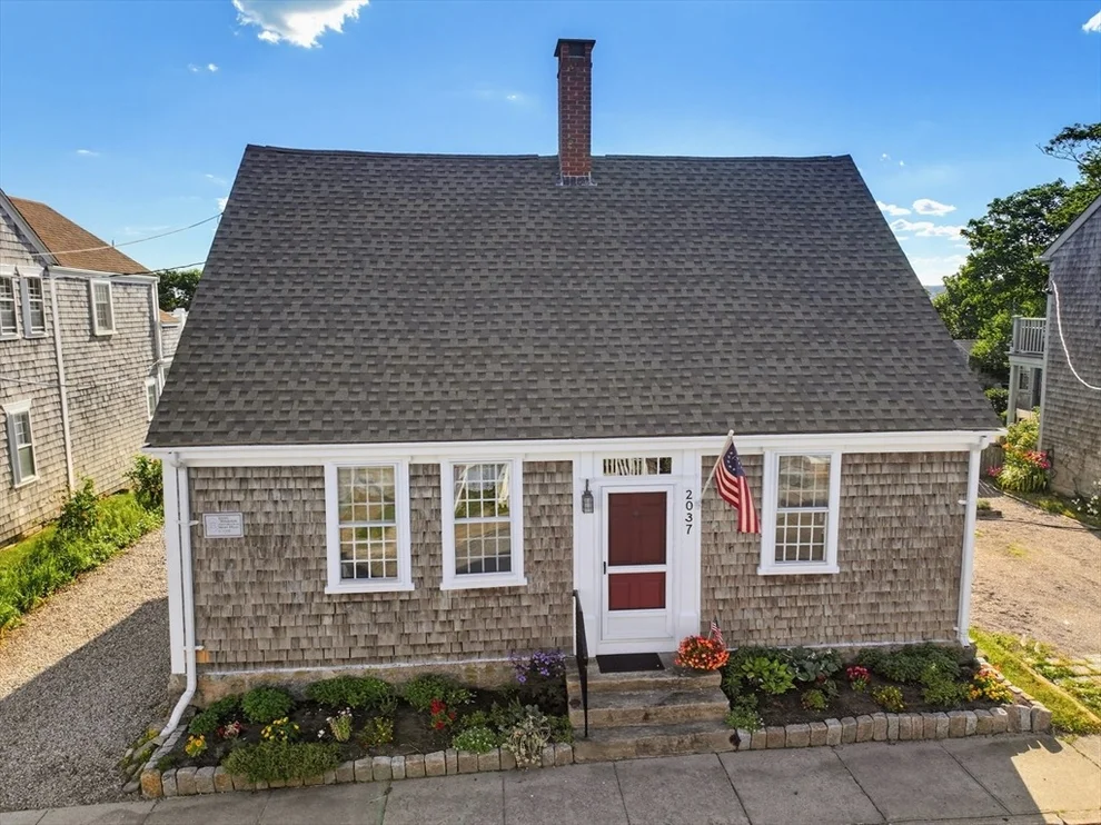 Unit for sale at 2037 Main Rd, Westport, MA 02791